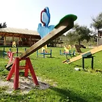 Honigtal Farmland مزرعة للإقامة آغيوس غيوريوس باغون