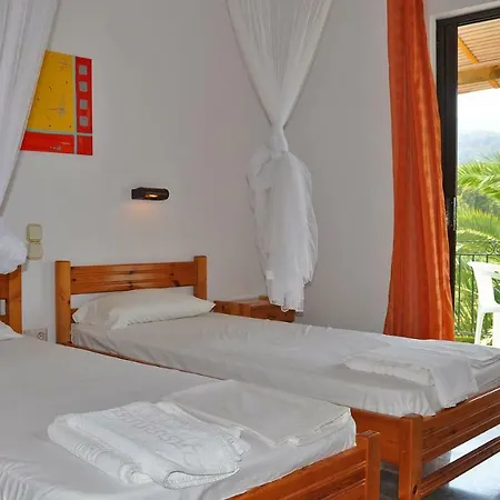 Farm stay Honigtal Farmland Agios Georgios Pagon